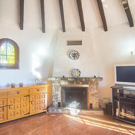 Guzman - Jose Marie Villa Benissa