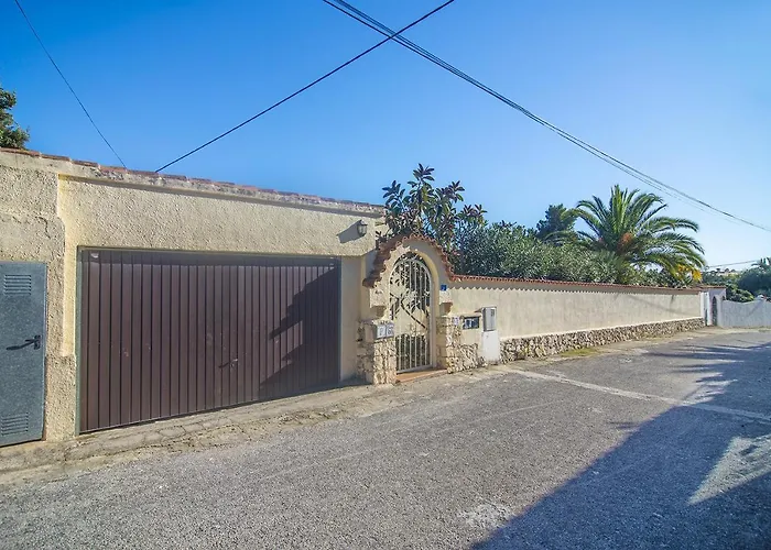 Guzman - Jose Marie Villa Benissa